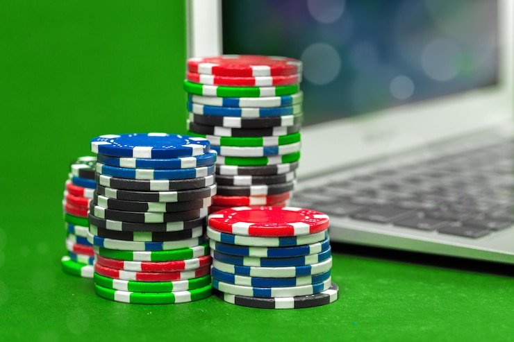 Meja Dragon Tiger Live ratutoto dengan dealer langsung, dua area kartu, dan tombol taruhan responsif di ponsel